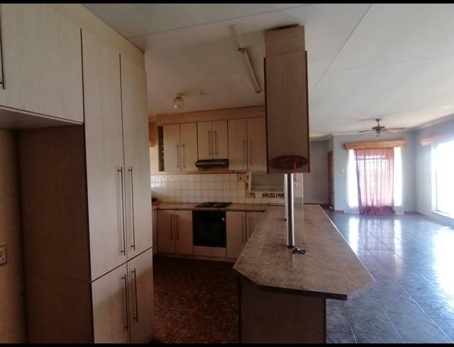 3 BEDROOM FREESTANDING SOLD IN RANDLESPARK
